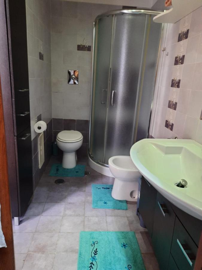 דירות פוזולי Moonlight House מראה חיצוני תמונה