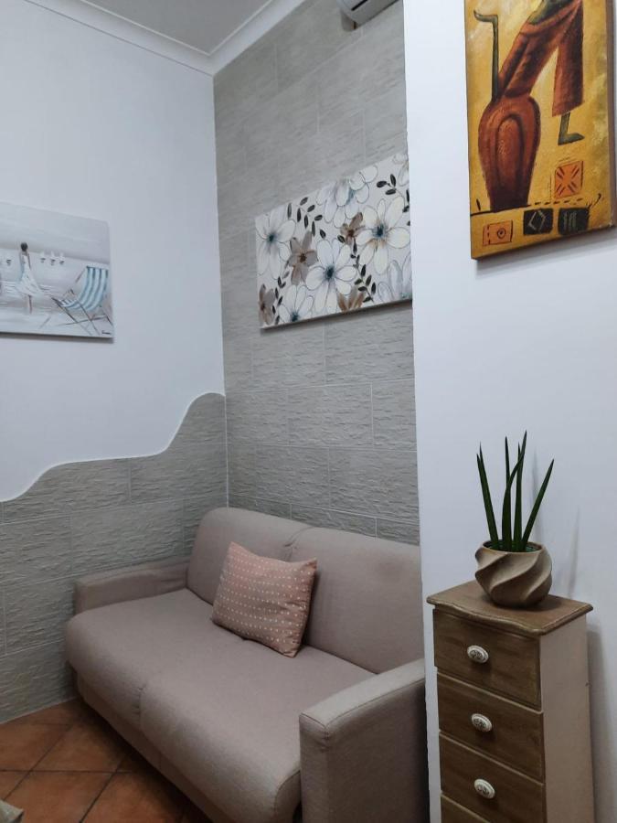 דירות פוזולי Moonlight House מראה חיצוני תמונה